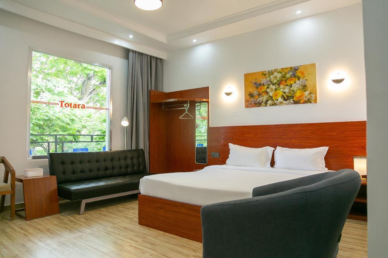 Hotel Totara Dar es Salaam Buitenkant foto