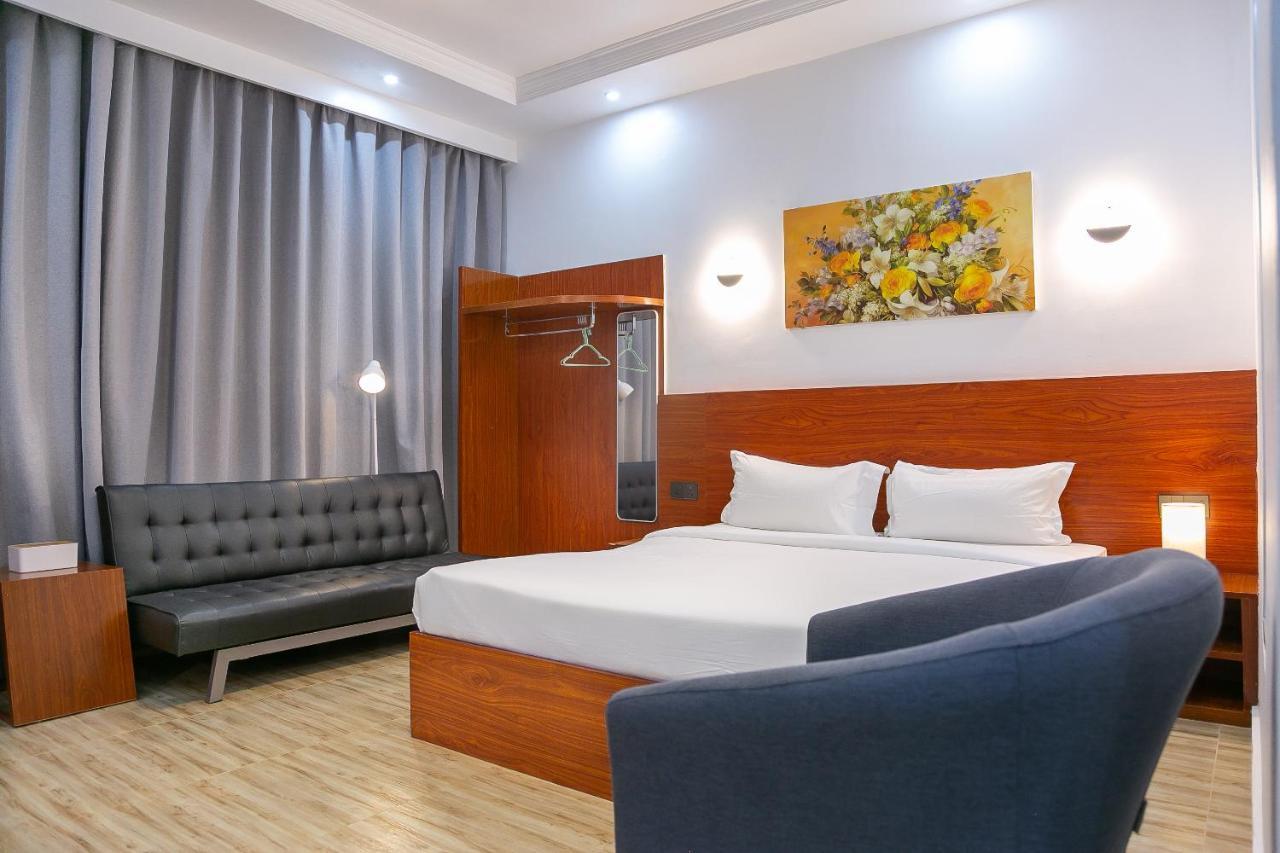 Hotel Totara Dar es Salaam Buitenkant foto