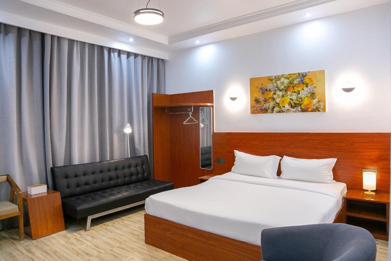 Hotel Totara Dar es Salaam Buitenkant foto