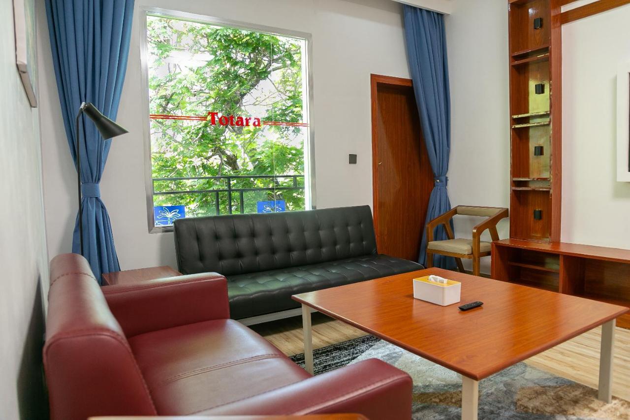 Hotel Totara Dar es Salaam Buitenkant foto