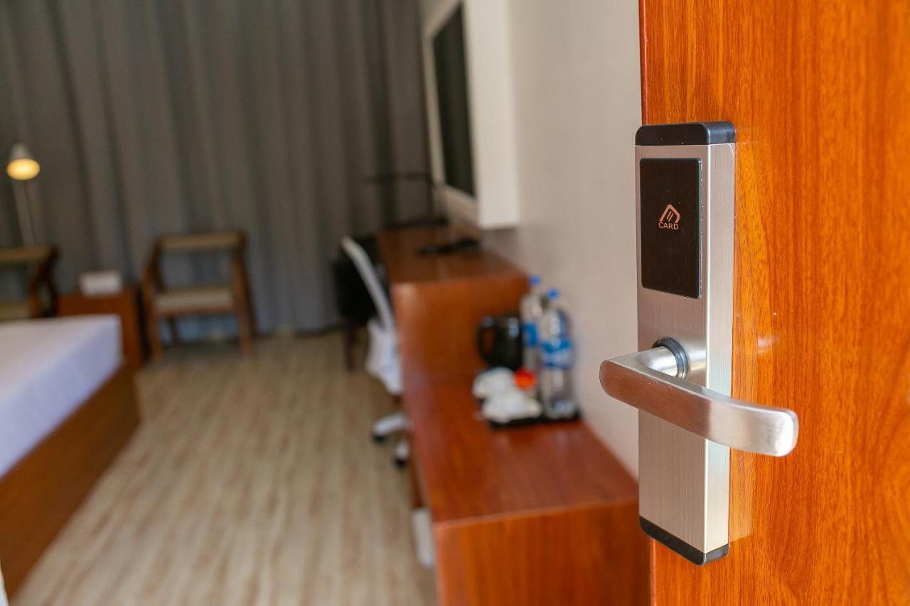 Hotel Totara Dar es Salaam Buitenkant foto