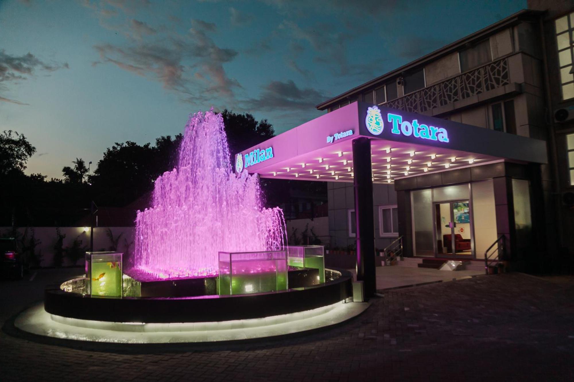 Hotel Totara Dar es Salaam Buitenkant foto
