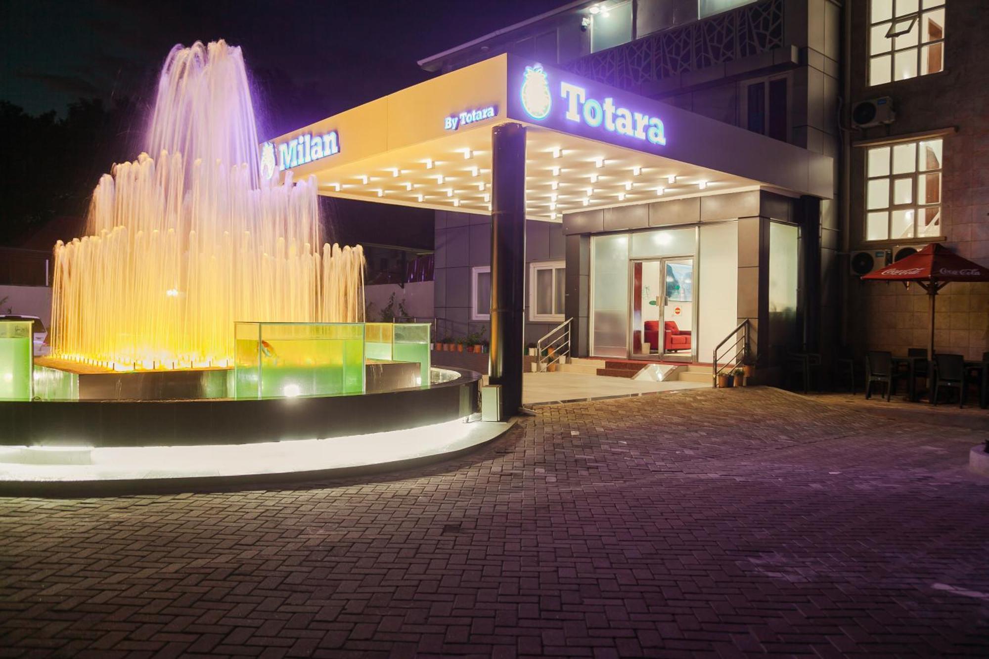 Hotel Totara Dar es Salaam Buitenkant foto